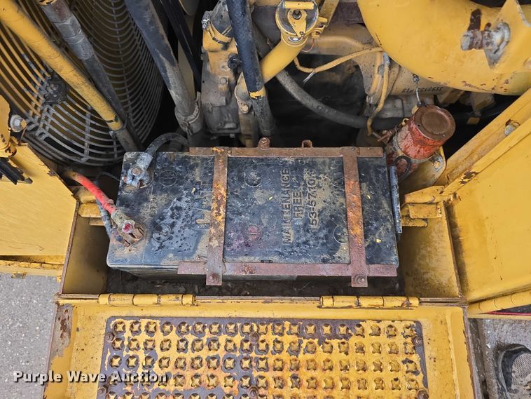 image for item DT6994 1999 Caterpillar 973 track loader