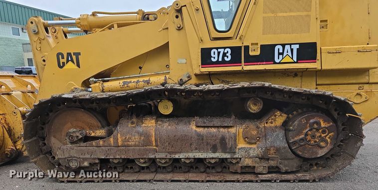 image for item DT6994 1999 Caterpillar 973 track loader