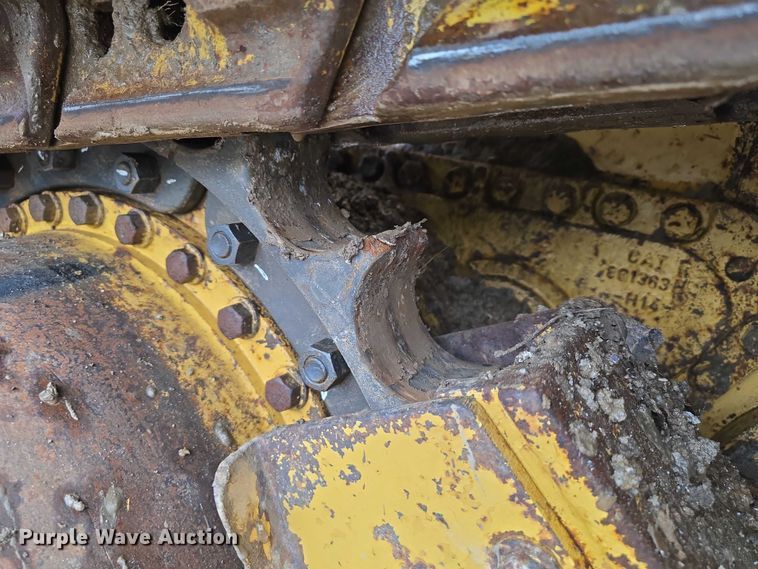 image for item DT6994 1999 Caterpillar 973 track loader