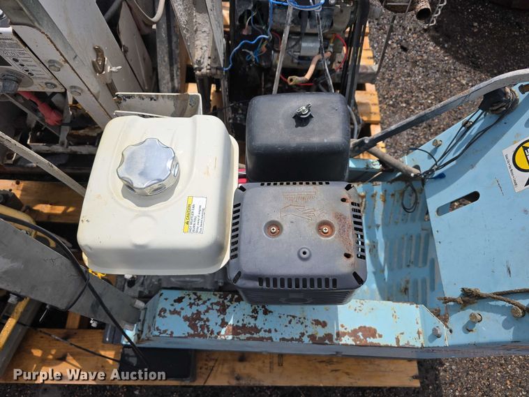 image for item DT6995 (4) concrete saws