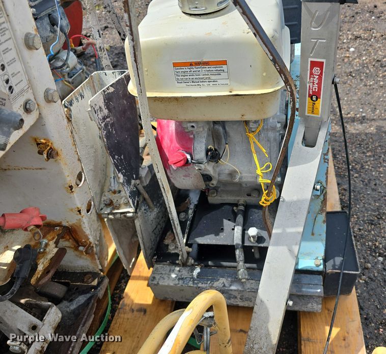 image for item DT6995 (4) concrete saws