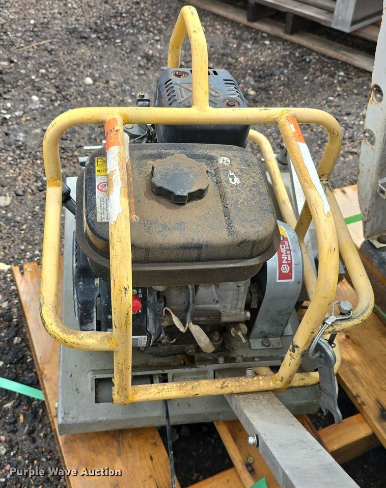 image for item DT6995 (4) concrete saws