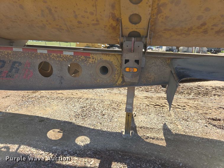 image for item DT7229 2006 Sidump'r SDR325 side dump trailer