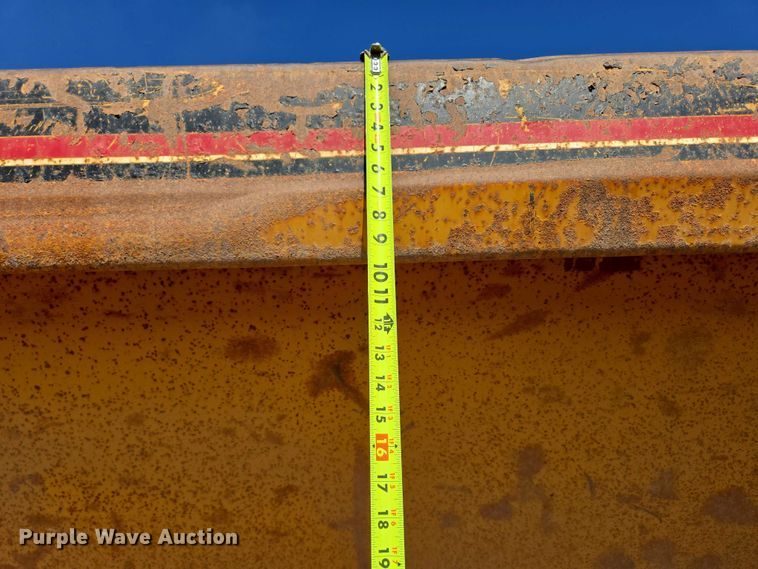 image for item DT7229 2006 Sidump'r SDR325 side dump trailer