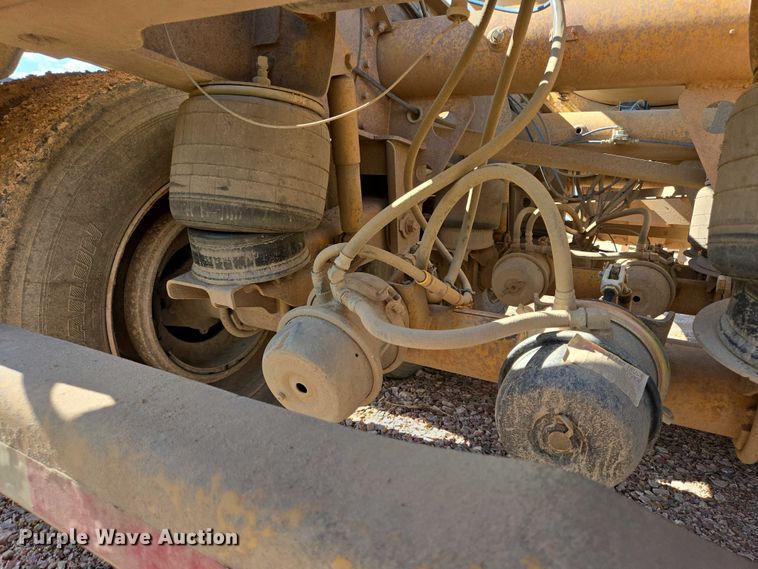 image for item DT7229 2006 Sidump'r SDR325 side dump trailer