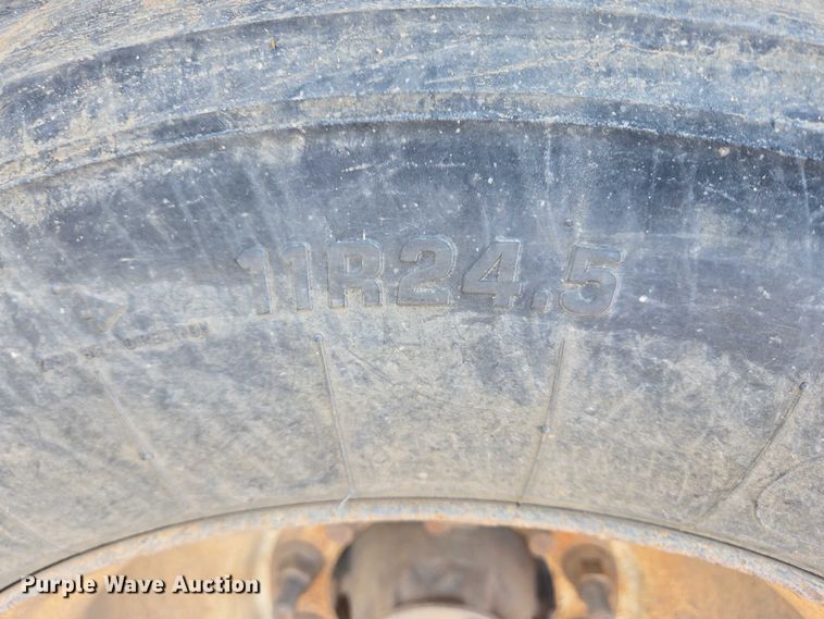 image for item DT7229 2006 Sidump'r SDR325 side dump trailer