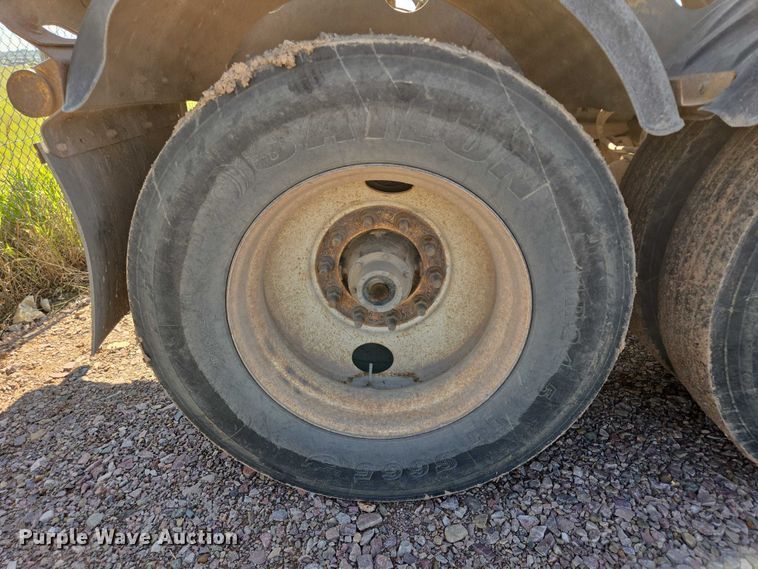 image for item DT7229 2006 Sidump'r SDR325 side dump trailer