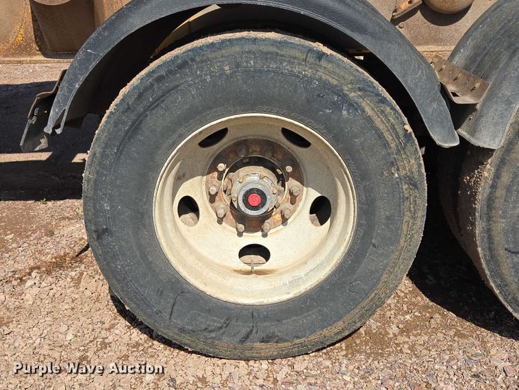 image for item DT7229 2006 Sidump'r SDR325 side dump trailer