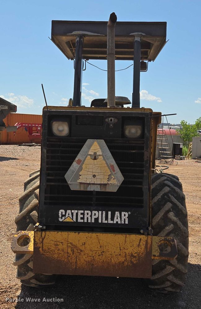 image for item DT7230 1997 Caterpillar CP-433C single drum vibratory roller