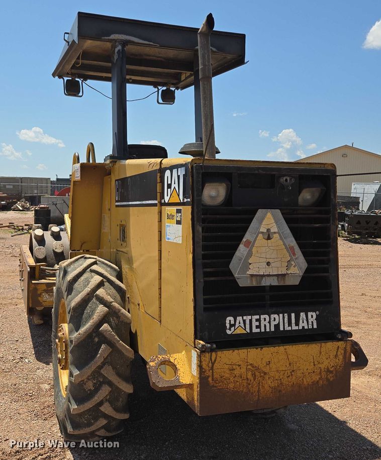 image for item DT7230 1997 Caterpillar CP-433C single drum vibratory roller