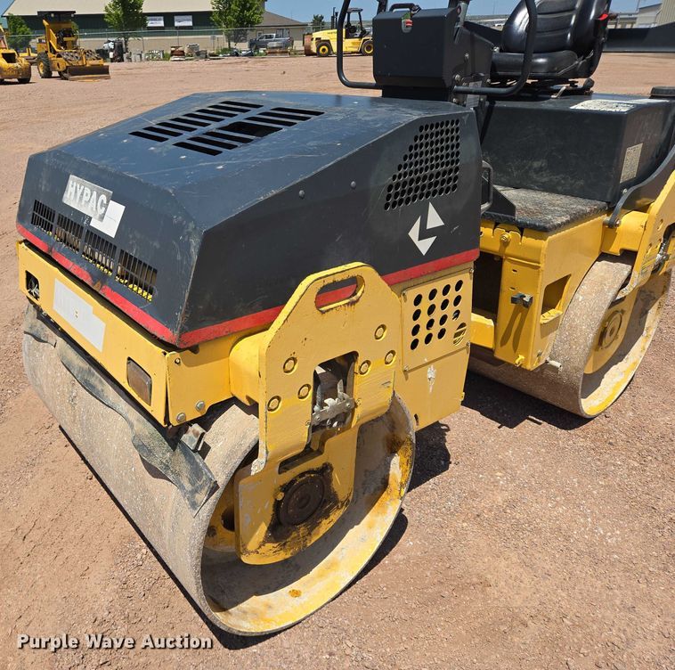 image for item DT7231 Hypac C754B double drum vibratory roller