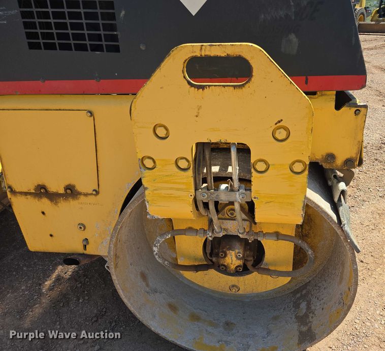 image for item DT7231 Hypac C754B double drum vibratory roller