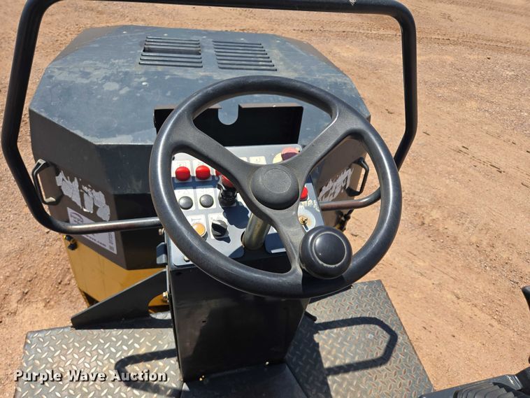 image for item DT7231 Hypac C754B double drum vibratory roller