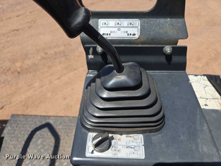 image for item DT7231 Hypac C754B double drum vibratory roller