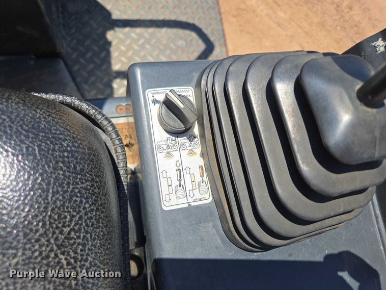 image for item DT7231 Hypac C754B double drum vibratory roller