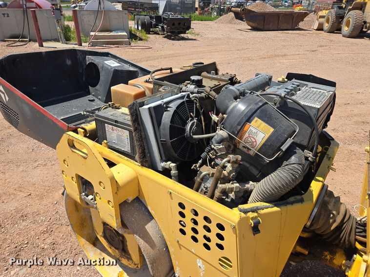 image for item DT7231 Hypac C754B double drum vibratory roller