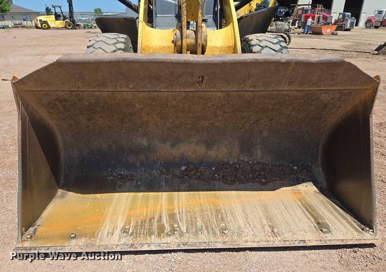 image for item DT7232 2014 Komatsu WA320-7 wheel loader