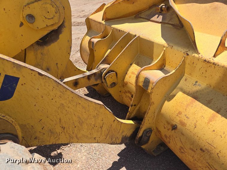 image for item DT7232 2014 Komatsu WA320-7 wheel loader