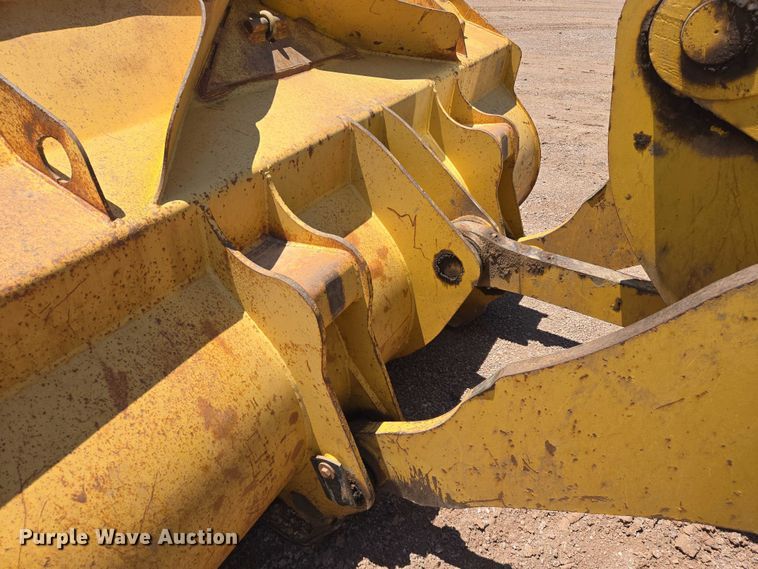 image for item DT7232 2014 Komatsu WA320-7 wheel loader