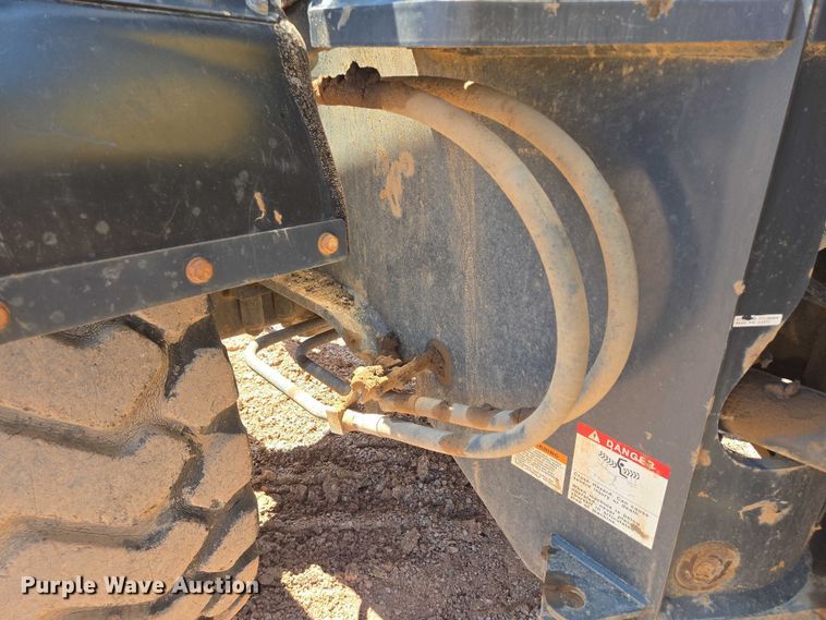 image for item DT7232 2014 Komatsu WA320-7 wheel loader