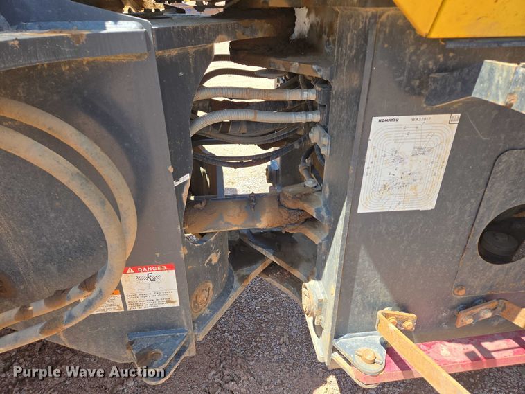 image for item DT7232 2014 Komatsu WA320-7 wheel loader