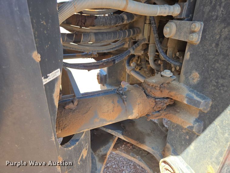 image for item DT7232 2014 Komatsu WA320-7 wheel loader