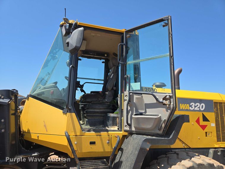 image for item DT7232 2014 Komatsu WA320-7 wheel loader
