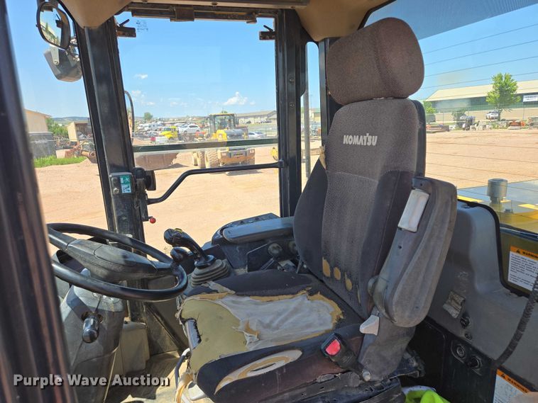 image for item DT7232 2014 Komatsu WA320-7 wheel loader