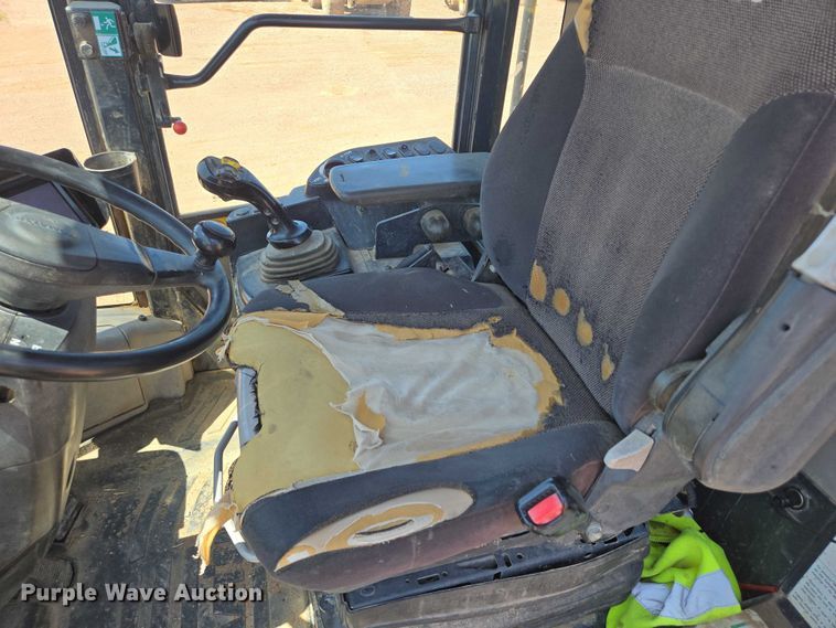 image for item DT7232 2014 Komatsu WA320-7 wheel loader