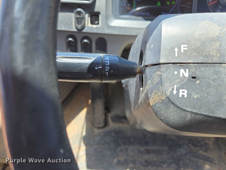 image for item DT7232 2014 Komatsu WA320-7 wheel loader