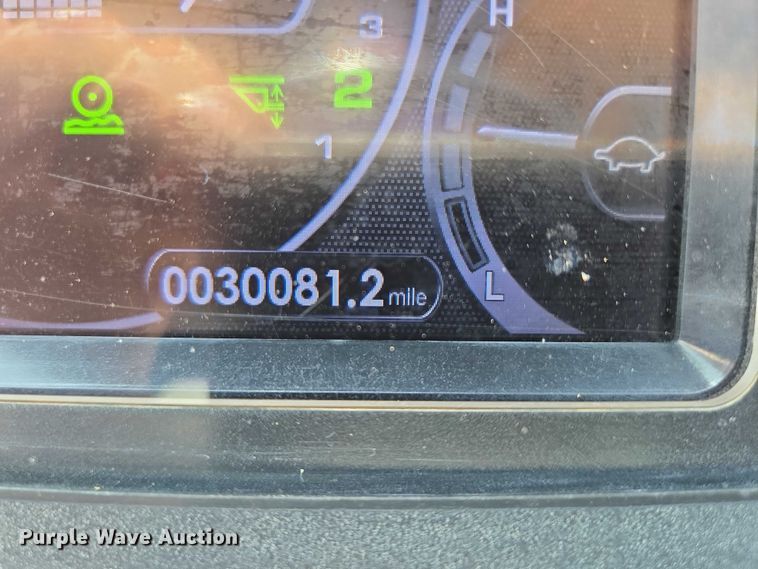 image for item DT7232 2014 Komatsu WA320-7 wheel loader