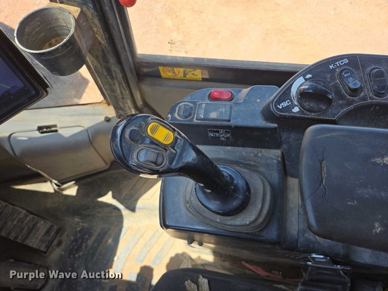 image for item DT7232 2014 Komatsu WA320-7 wheel loader