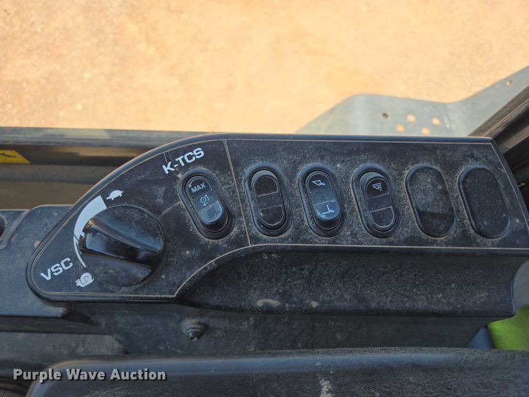 image for item DT7232 2014 Komatsu WA320-7 wheel loader