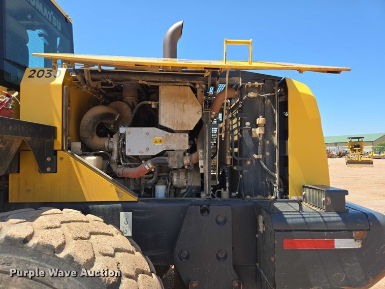 image for item DT7232 2014 Komatsu WA320-7 wheel loader