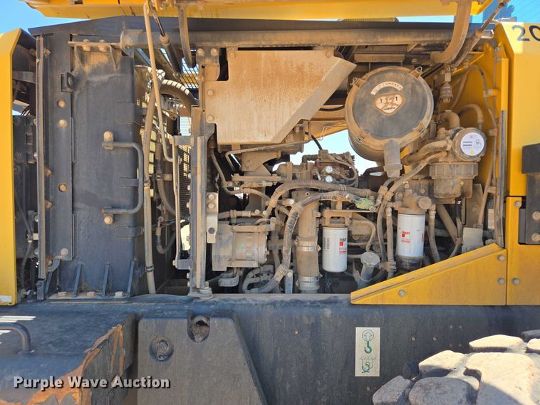 image for item DT7232 2014 Komatsu WA320-7 wheel loader