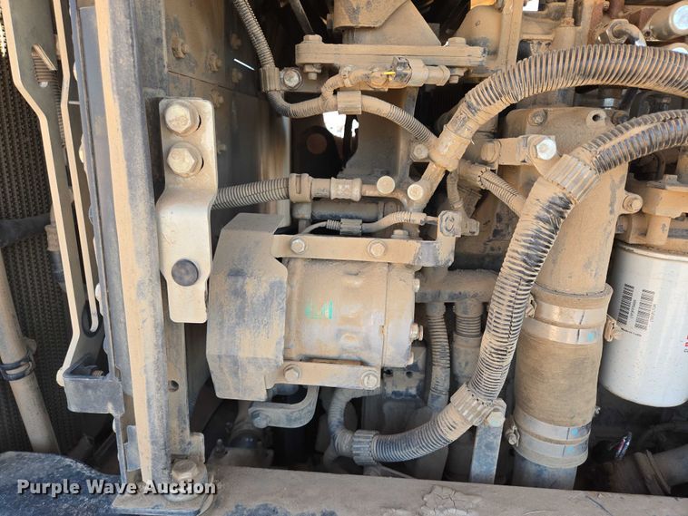 image for item DT7232 2014 Komatsu WA320-7 wheel loader