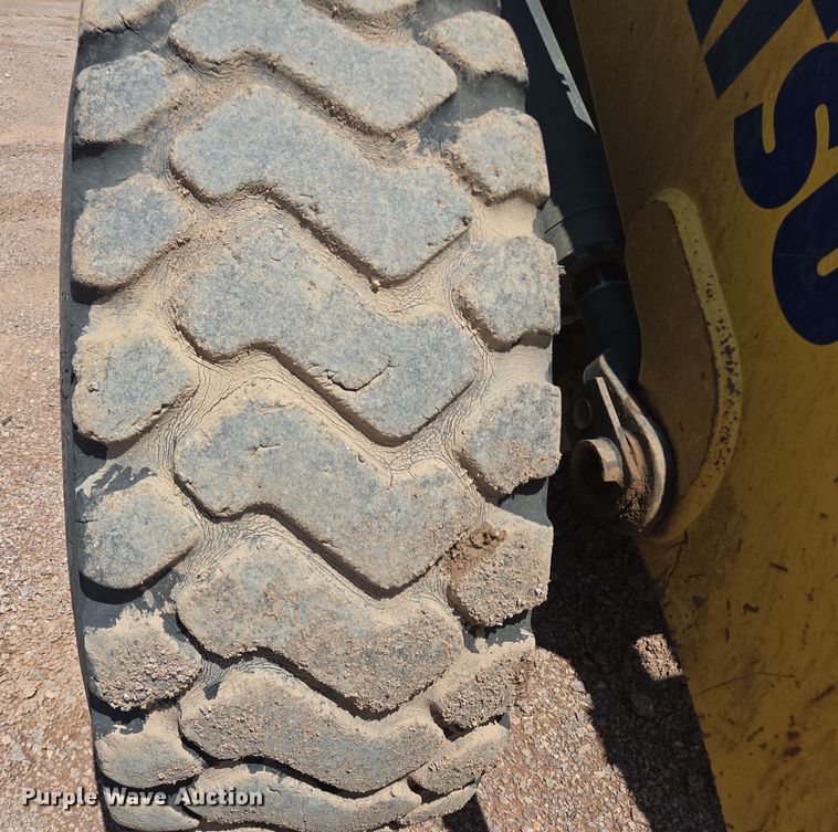 image for item DT7232 2014 Komatsu WA320-7 wheel loader