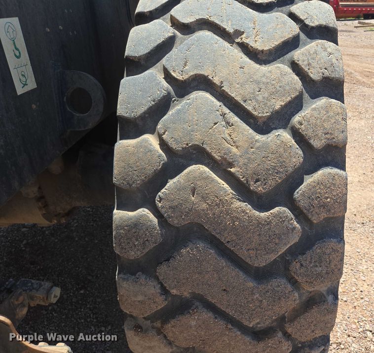 image for item DT7232 2014 Komatsu WA320-7 wheel loader