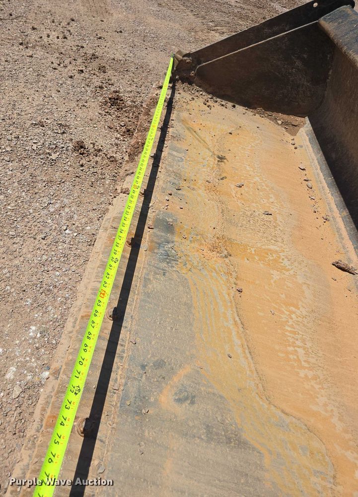 image for item DT7233 2019 Caterpillar 259D tracked skid steer loader