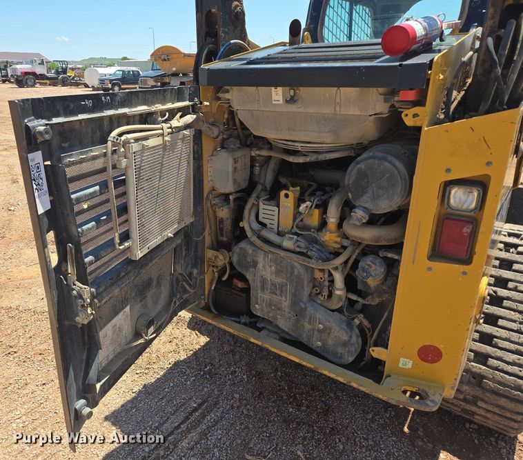 image for item DT7233 2019 Caterpillar 259D tracked skid steer loader