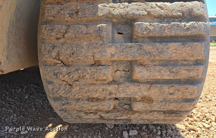 image for item DT7233 2019 Caterpillar 259D tracked skid steer loader