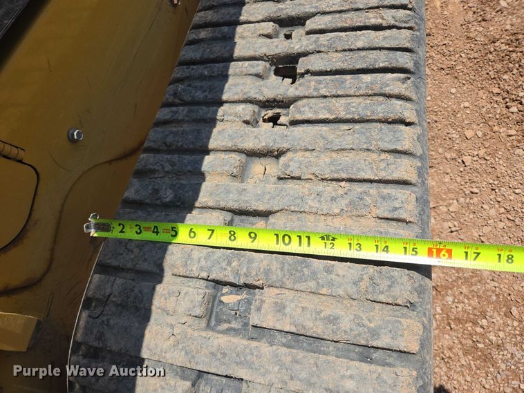 image for item DT7233 2019 Caterpillar 259D tracked skid steer loader