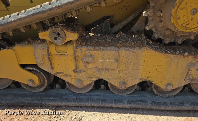 image for item DT7233 2019 Caterpillar 259D tracked skid steer loader