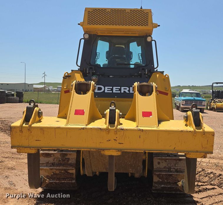 image for item DT7234 2015 John Deere 750K XLT dozer