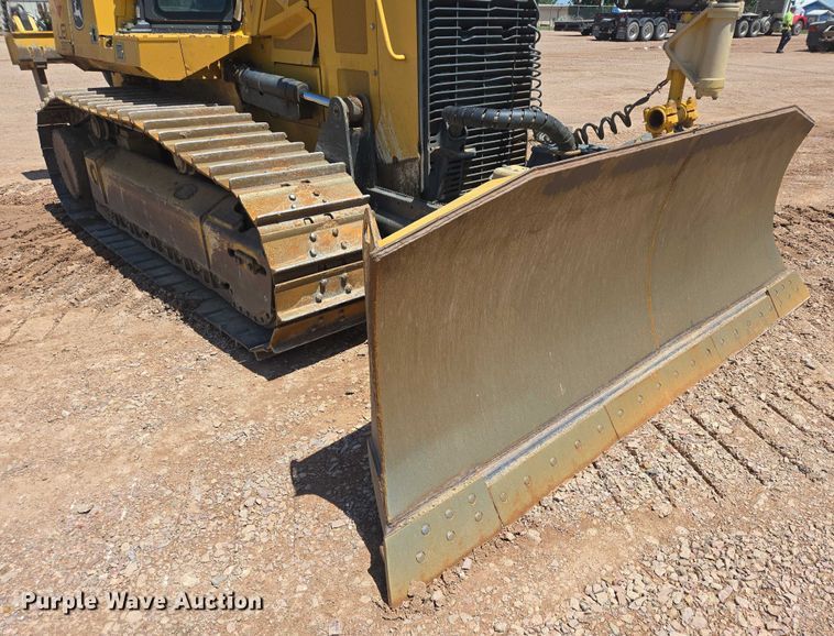 image for item DT7234 2015 John Deere 750K XLT dozer