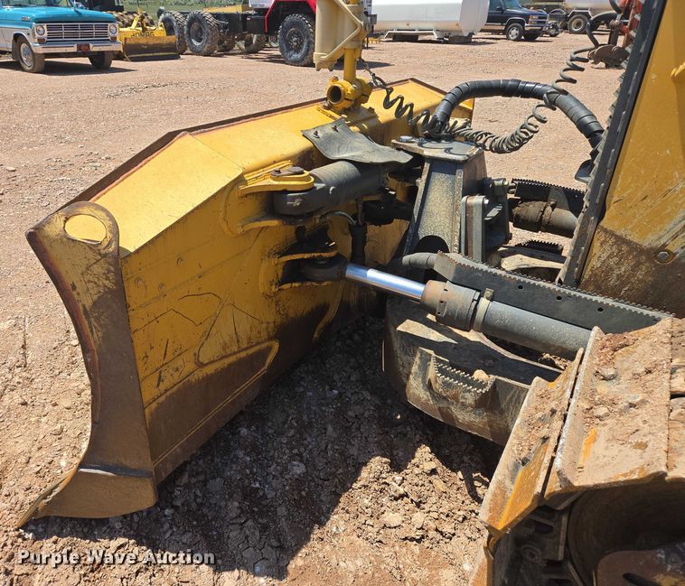 image for item DT7234 2015 John Deere 750K XLT dozer