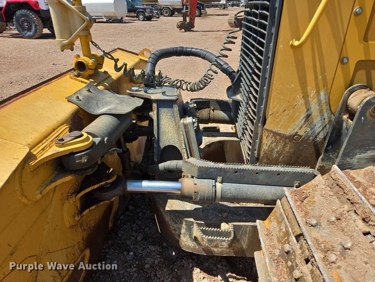 image for item DT7234 2015 John Deere 750K XLT dozer