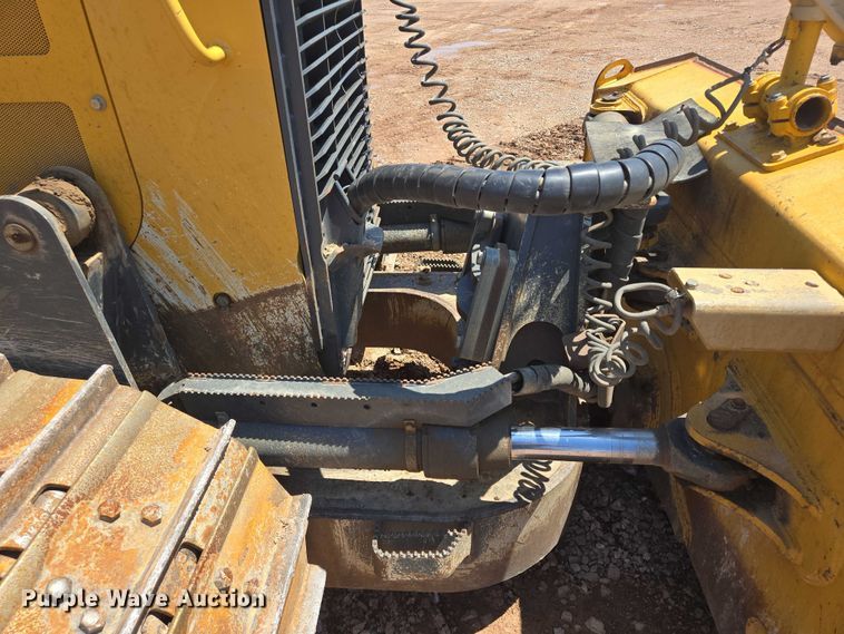 image for item DT7234 2015 John Deere 750K XLT dozer