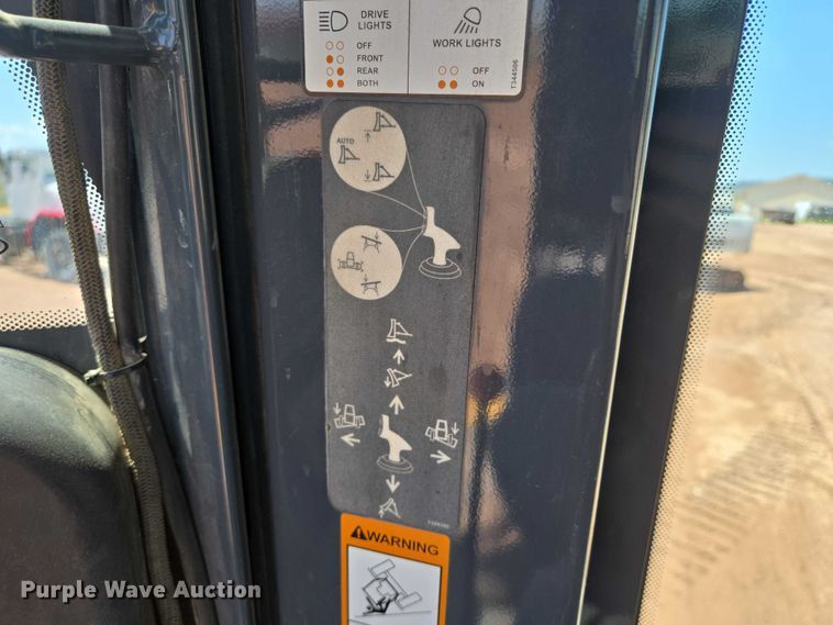 image for item DT7234 2015 John Deere 750K XLT dozer