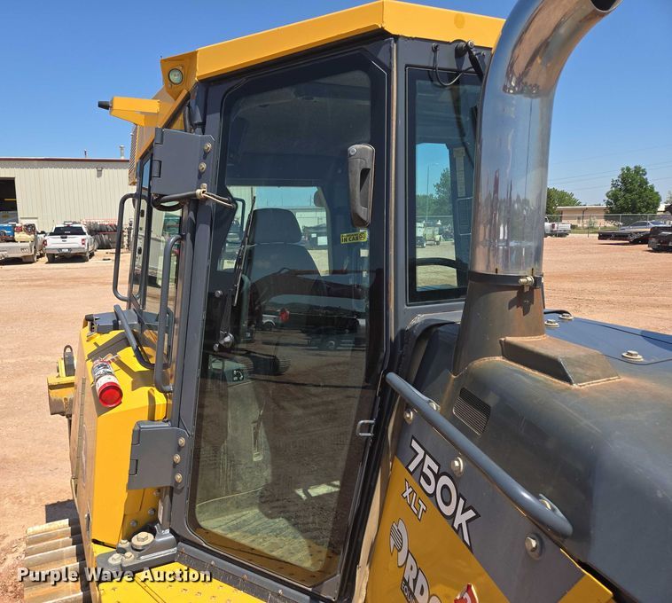 image for item DT7234 2015 John Deere 750K XLT dozer
